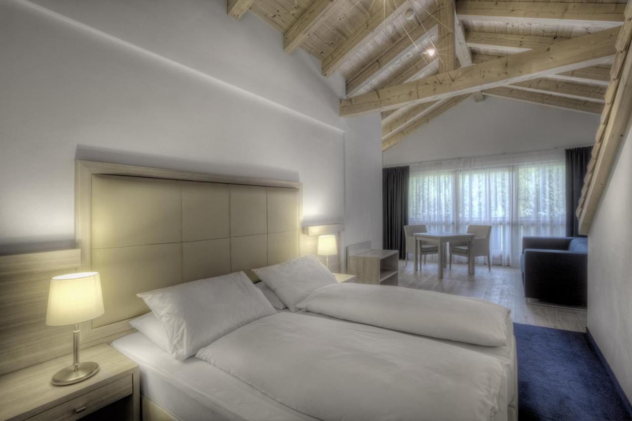 Hotel La Tambra Corvara In Badia Luaran gambar
